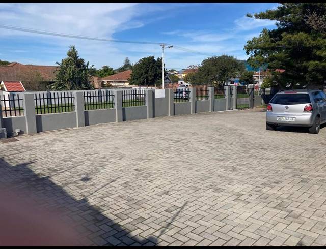 BUSINESS FOR SALE IN NEWTON PARK